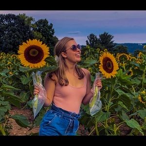 Meet your Posher, Juliana